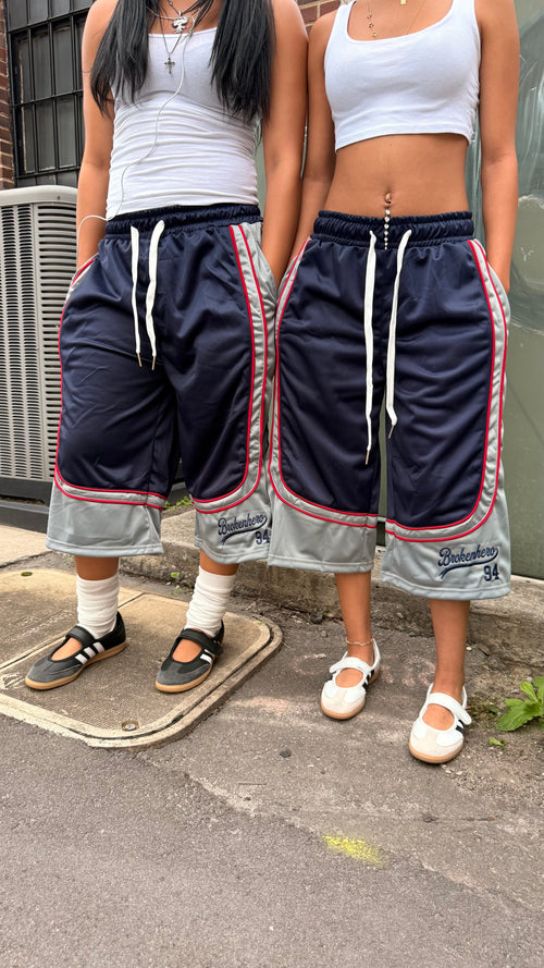 “HEROS BALL” 3/4 BASKETBALL SHORTS